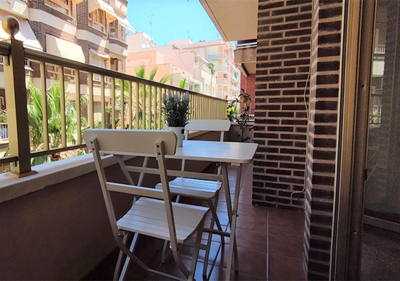 Piso Centro Ciudad Club Nautico Apartment ตอร์เรเวียคา ภายนอก รูปภาพ