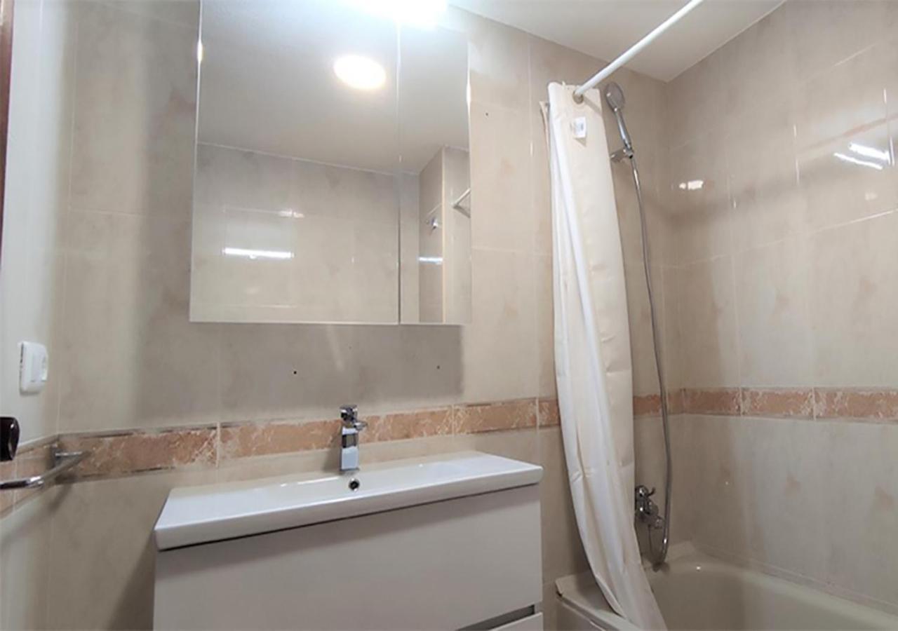 Piso Centro Ciudad Club Nautico Apartment ตอร์เรเวียคา ภายนอก รูปภาพ