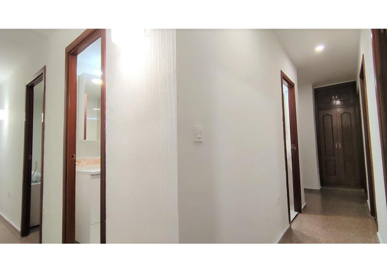 Piso Centro Ciudad Club Nautico Apartment ตอร์เรเวียคา ภายนอก รูปภาพ